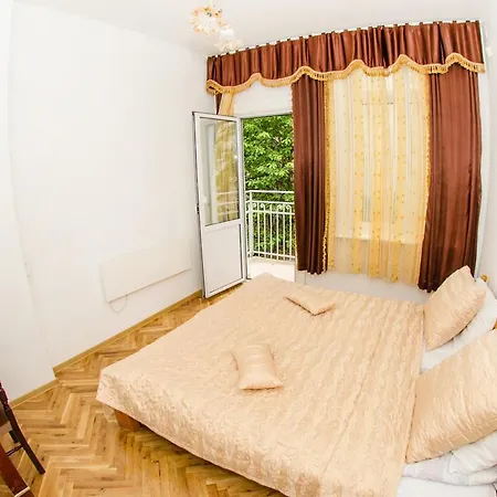 Guest house Five Corners *